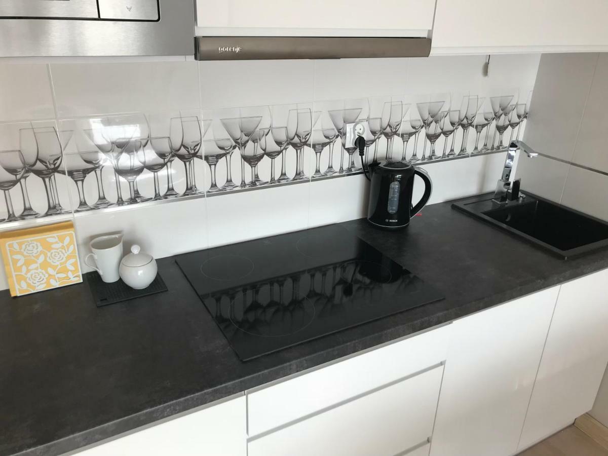 Apartament Miodowy Dom Kołobrzeg Exteriör bild