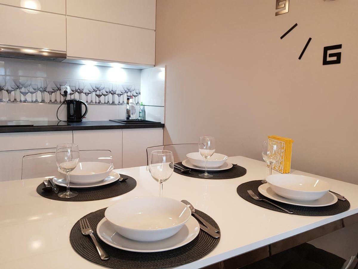Apartament Miodowy Dom Kołobrzeg Exteriör bild